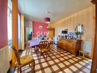 Maison - 152 m² - 6 pièces