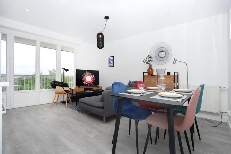 Appartement - 64 m² - 4 pièces