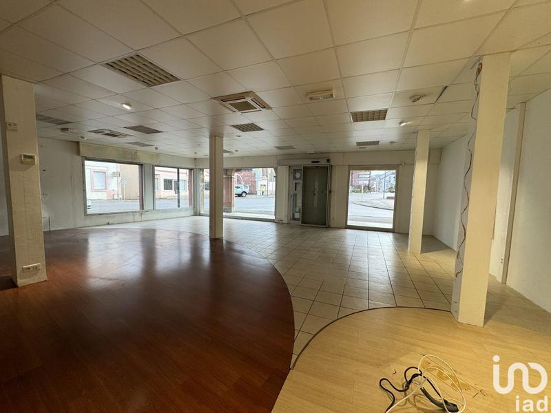 Local commercial - 288 m²
