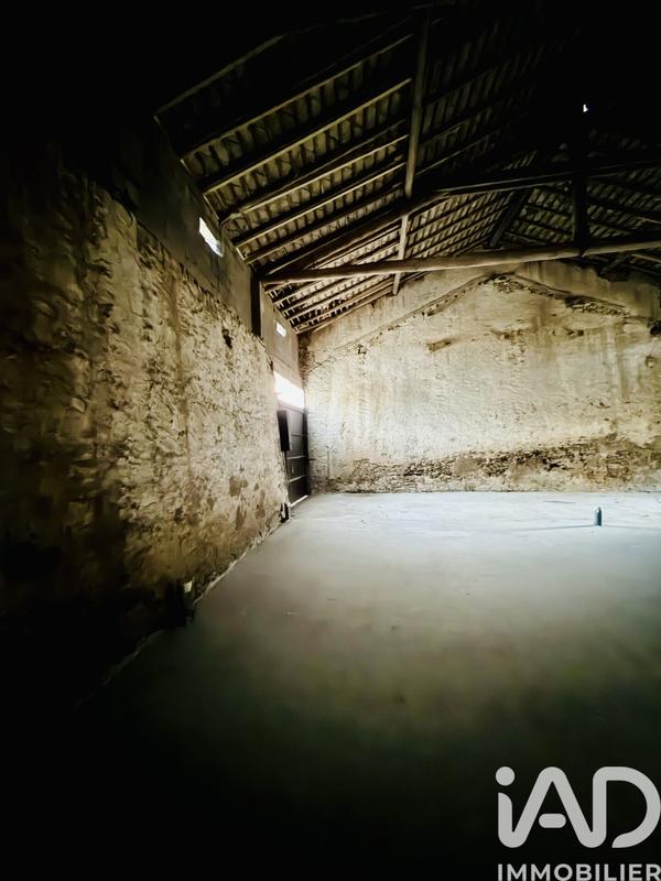 Maison - 185 m² - 1 pièce