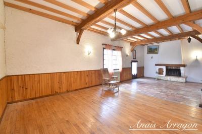 Maison en pierre - 176 m² - 4 pièces