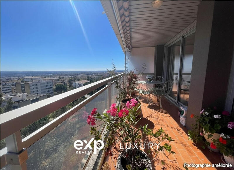 Appartement - 107 m² - 4 pièces