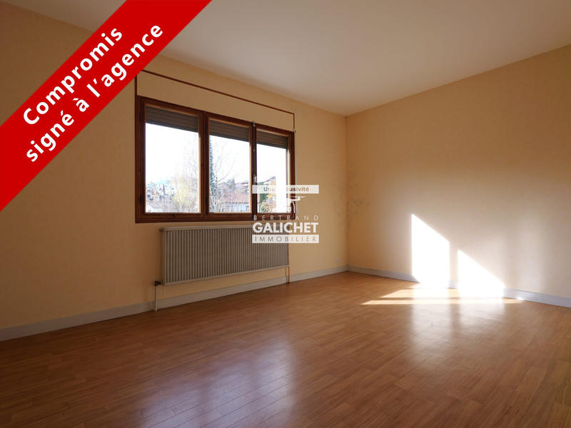 Maison - 191 m² - 5 pièces