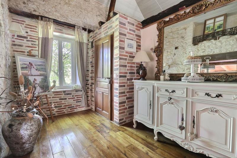 Maison - 373 m² - 10 pièces