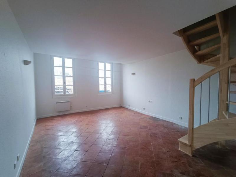 Appartement - 94 m² - 3 pièces