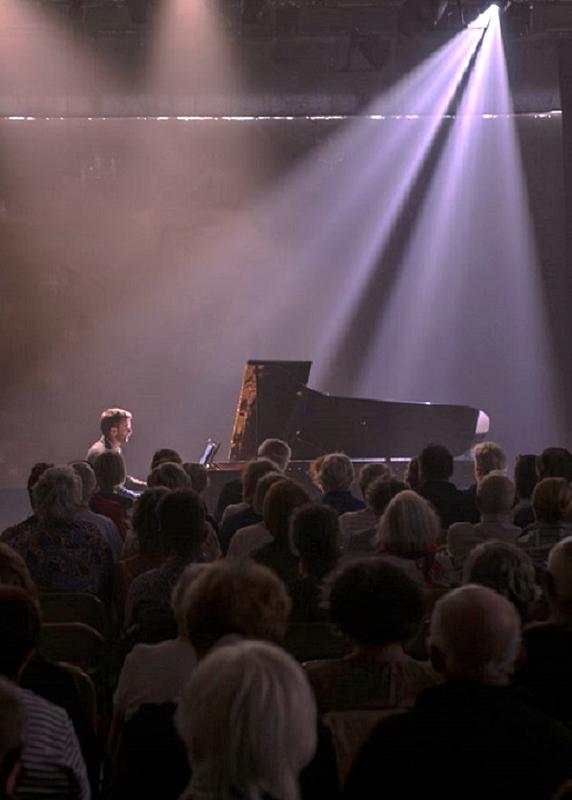 Festival un sacre de printemps : Invitation à la danse