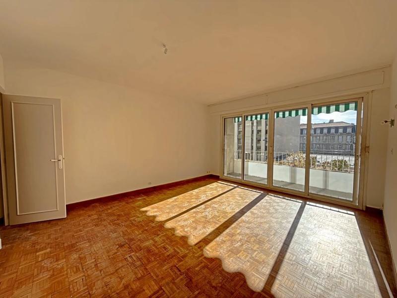 Appartement - 72 m² - 3 pièces