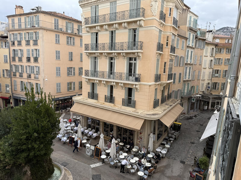 Appartement - 148 m² - 5 pièces