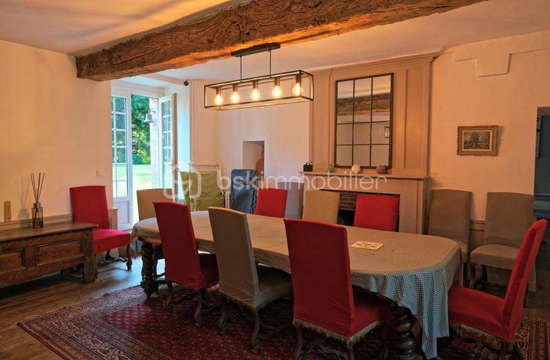 Manoir - 300 m² - 16 pièces