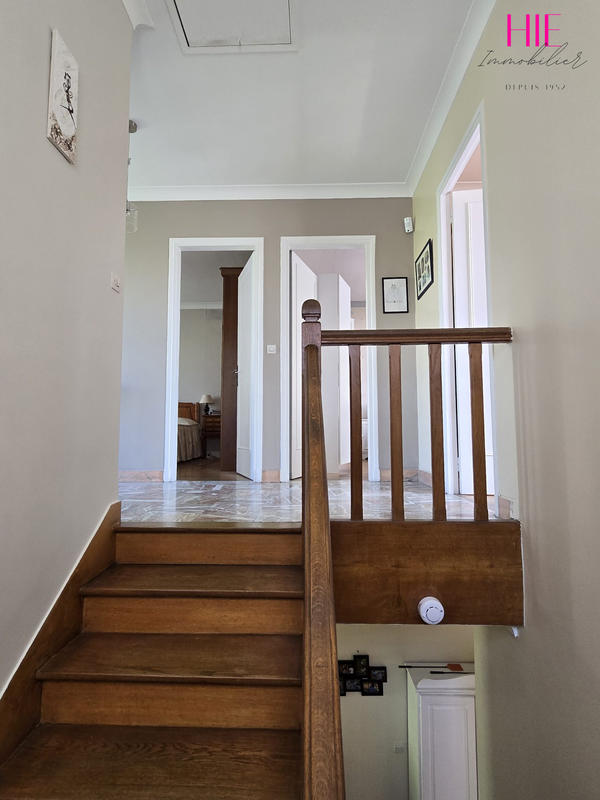 Maison traditionnelle - 103 m² - 5 pièces