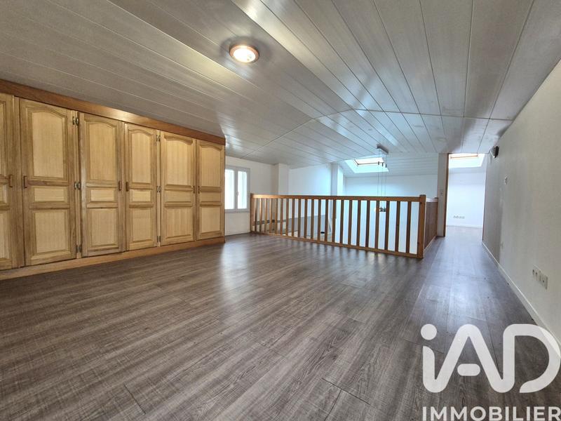 Maison - 231 m² - 8 pièces