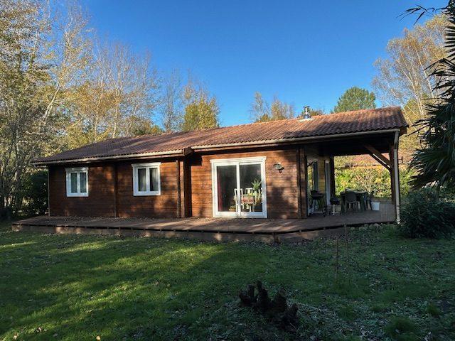 Maison - 86 m² - 4 pièces