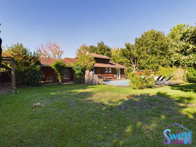 Villa - 158 m² - 6 pièces