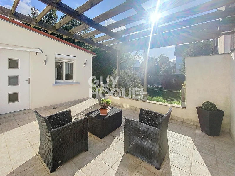 Maison - 115 m² - 5 pièces