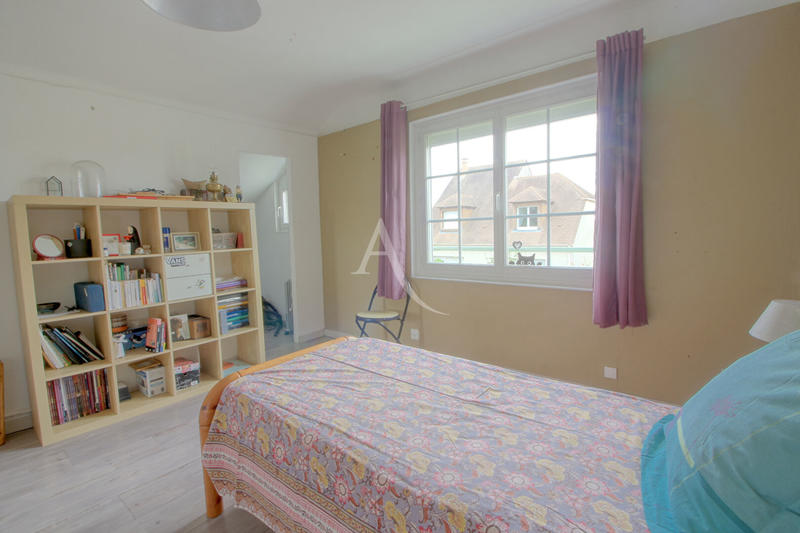 Maison - 156 m² - 7 pièces