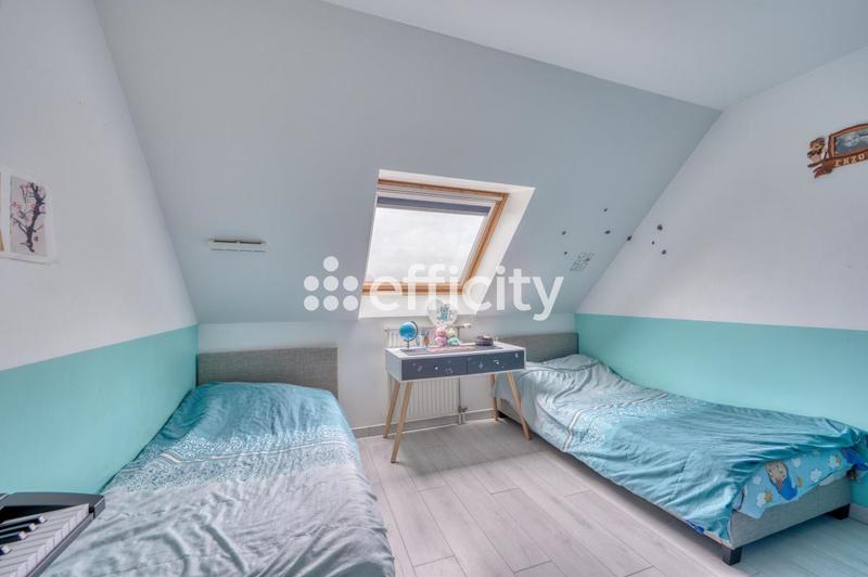 Appartement - 100 m² - 5 pièces