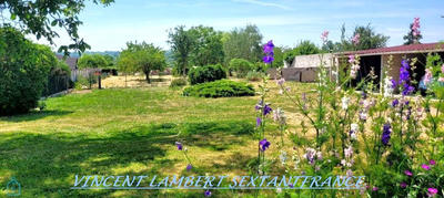 Maison - 348 m² - 9 pièces