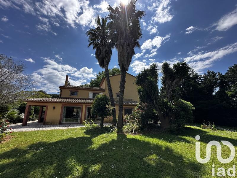 Maison - 360 m² - 5 pièces