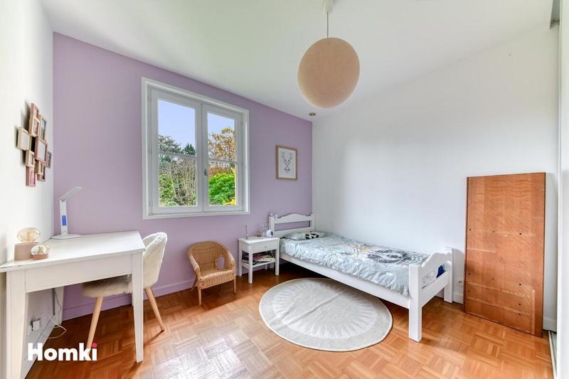 Maison - 185 m² - 6 pièces