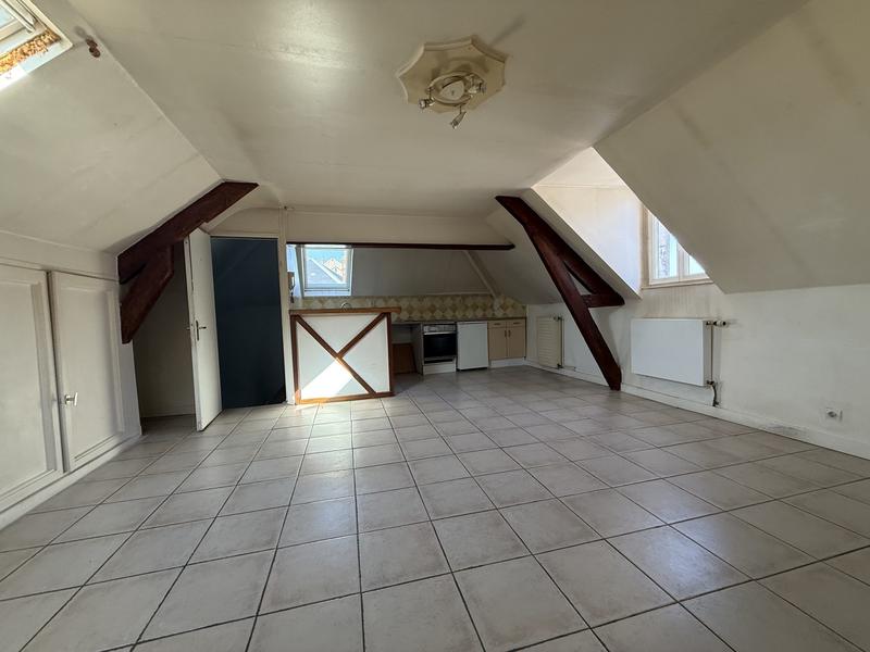 Maison ancienne - 162 m² - 9 pièces