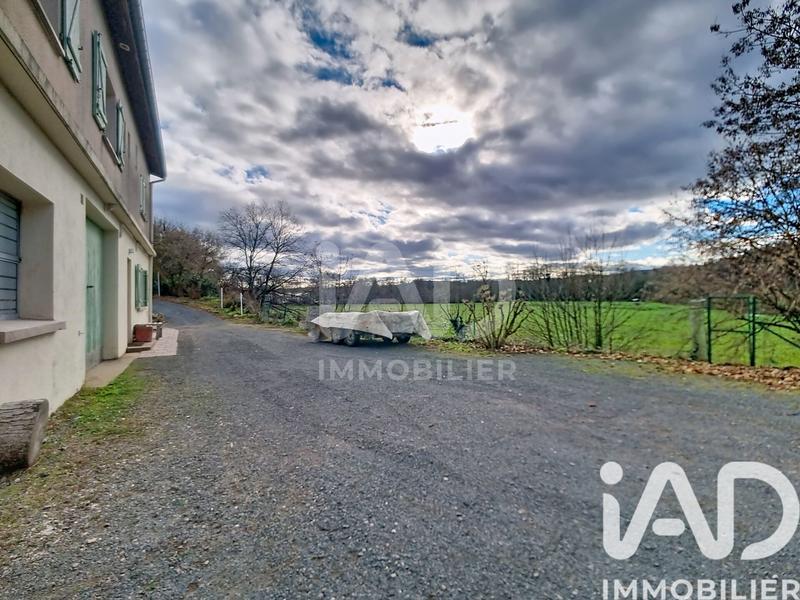 Maison - 186 m² - 5 pièces