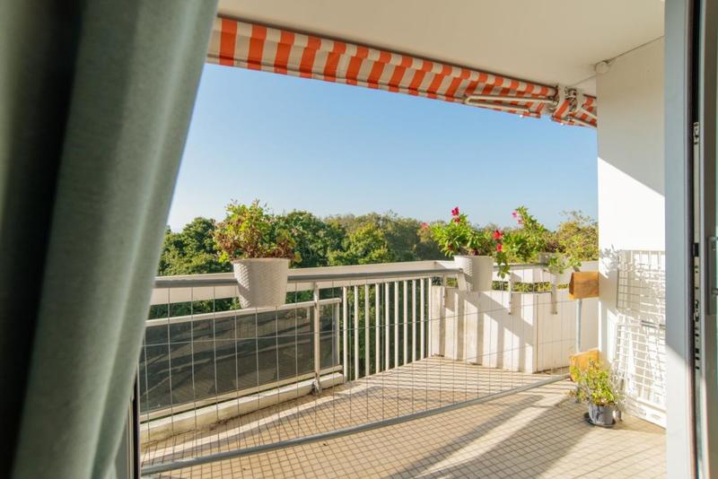 Appartement - 175 m² - 6 pièces