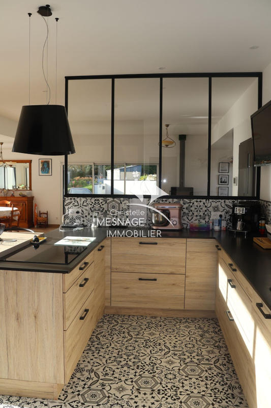 Maison - 124 m² - 6 pièces