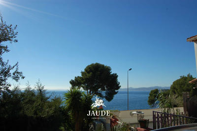 Maison - 270 m² - 10 pièces