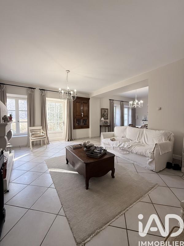 Maison - 163 m² - 5 pièces