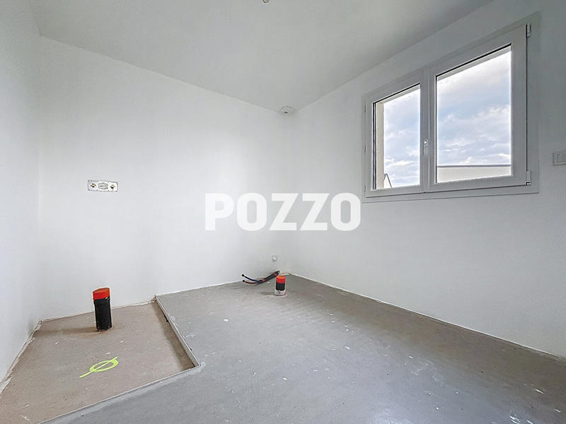 Maison - 106 m² - 8 pièces