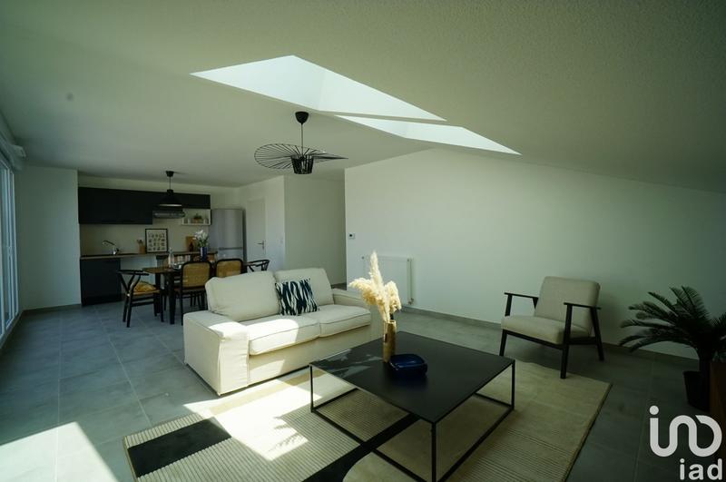 Appartement - 111 m² - 5 pièces