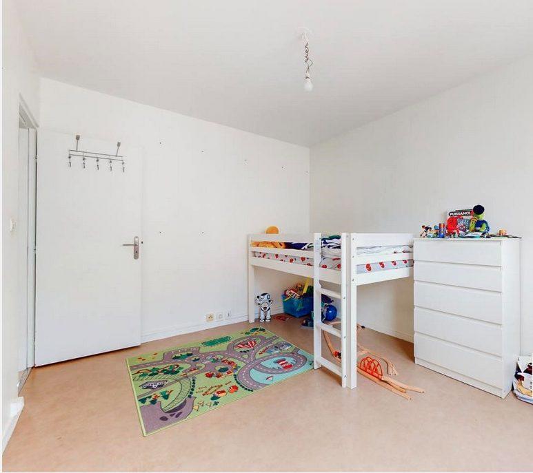 Appartement - 120 m² - 6 pièces
