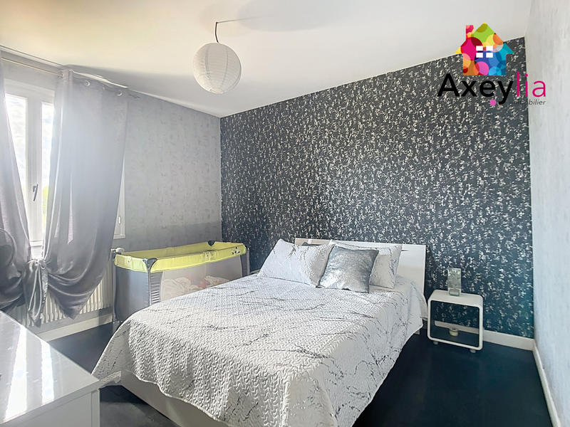 Maison - 145 m² - 7 pièces