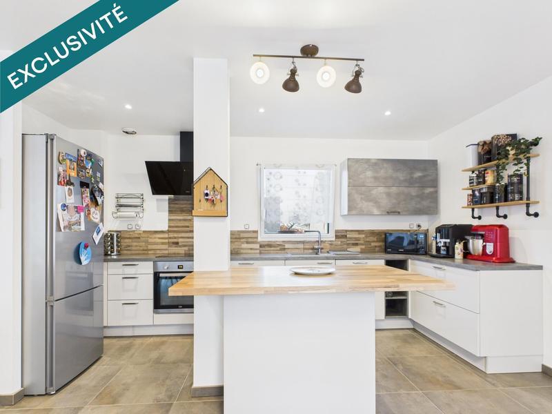 Maison - 107 m² - 5 pièces