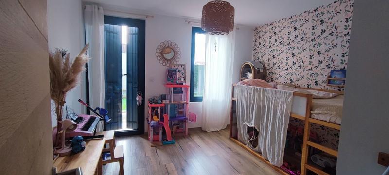 Maison - 220 m² - 5 pièces