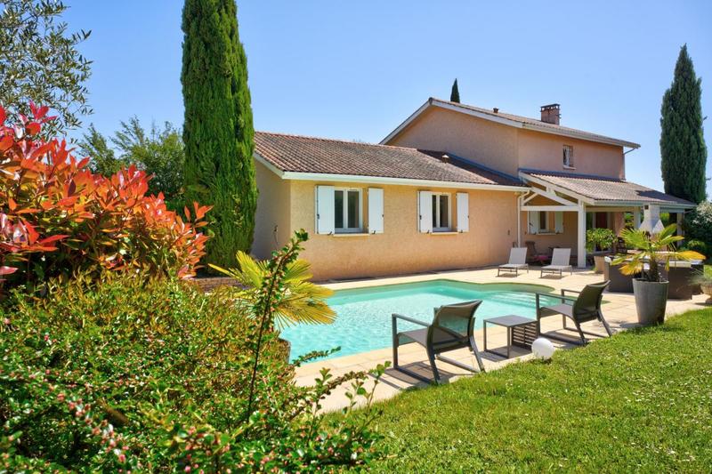 Maison - 190 m² - 7 pièces