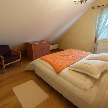 Maison - 230 m² - 10 pièces