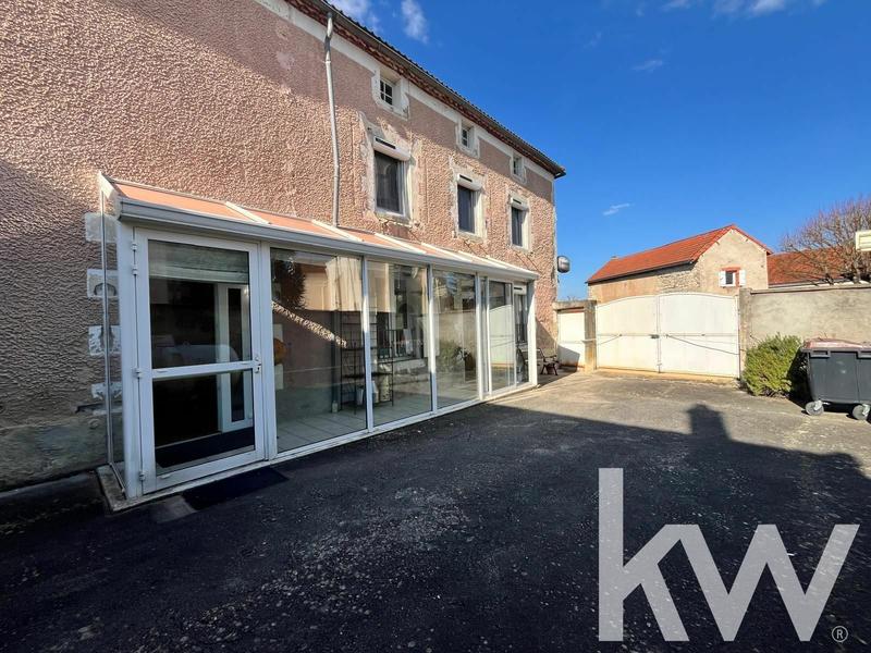 Immeuble mixte - 280 m²