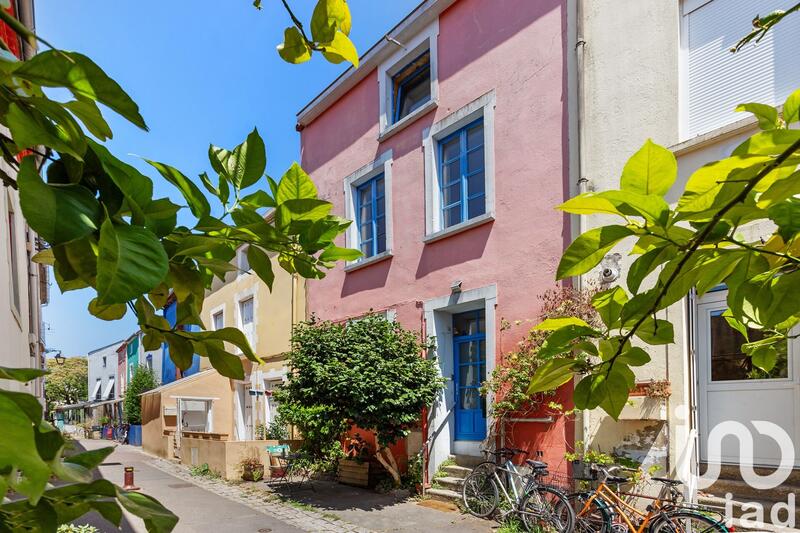 Maison - 95 m² - 4 pièces