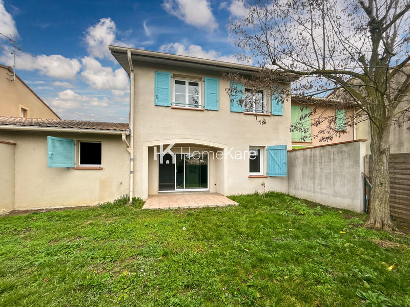 Maison - 104 m² - 5 pièces