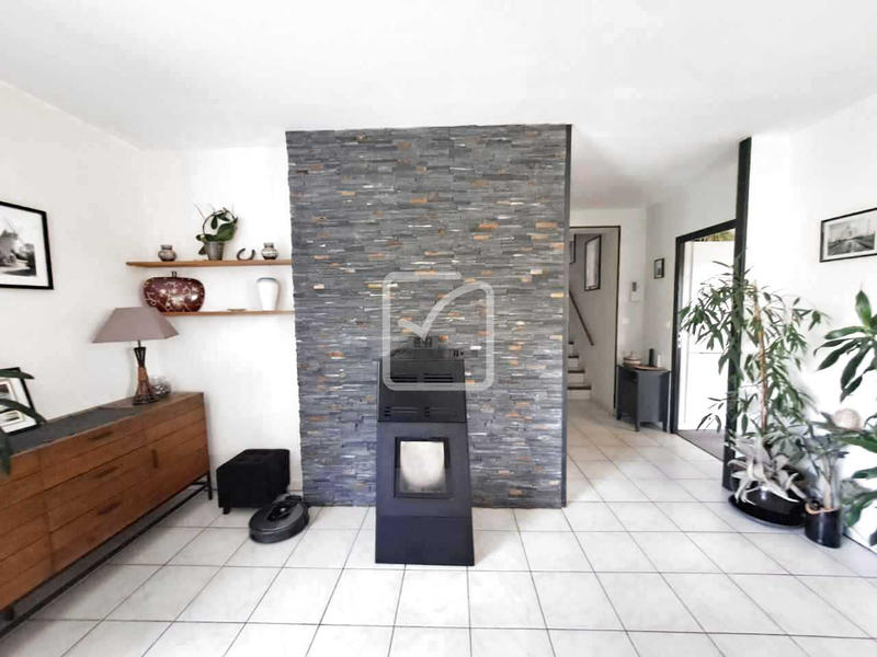 Maison - 114 m² - 6 pièces