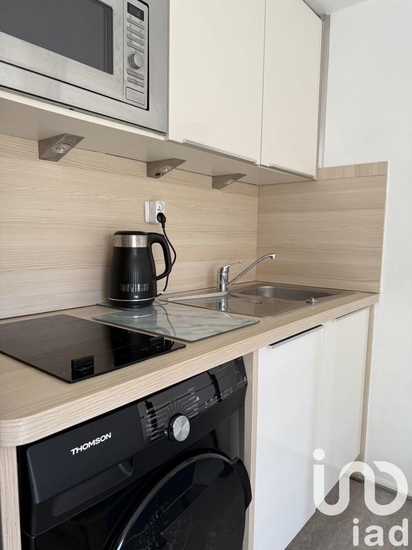 Studio - 24 m² - 1 pièce