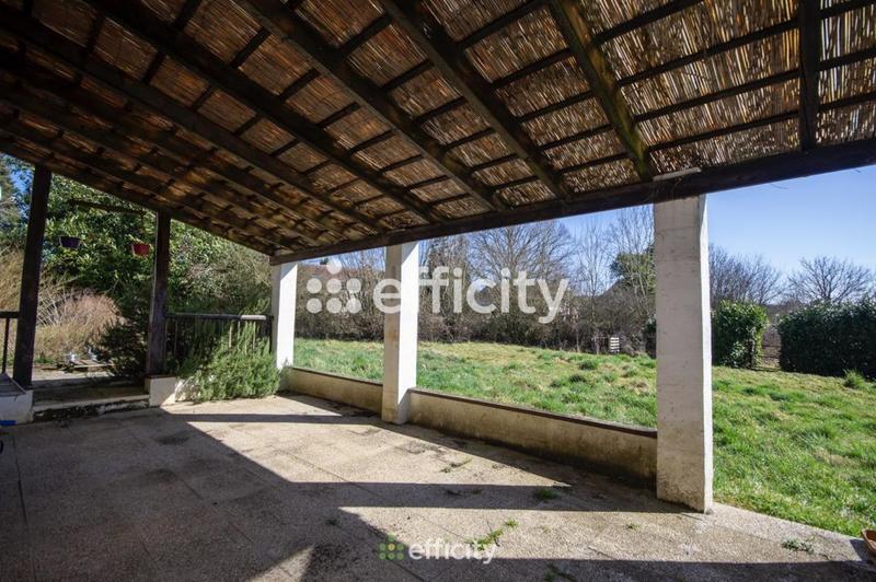 Maison - 176 m² - 7 pièces