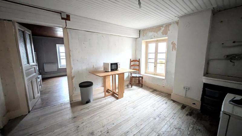 Maison ancienne - 250 m² - 12 pièces