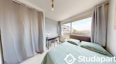 Chambre - 11 m² - 1 pièce