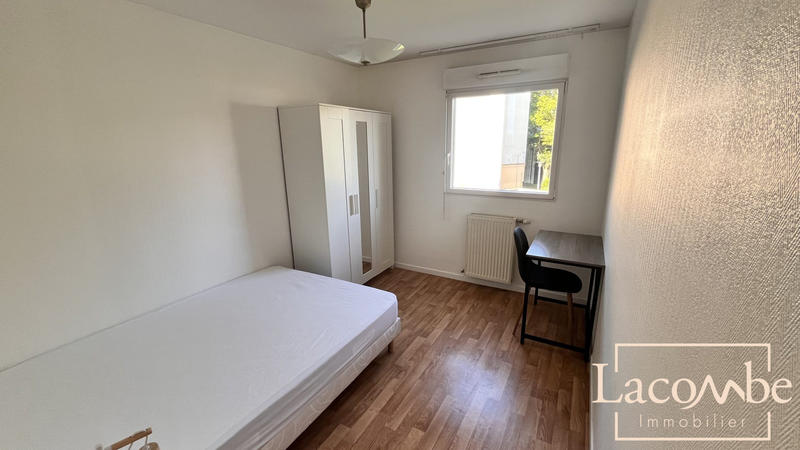 Appartement - 121 m² - 6 pièces