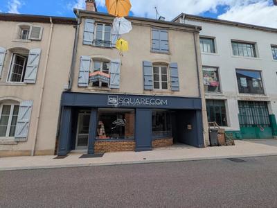 Immeuble - 180 m² - 7 pièces