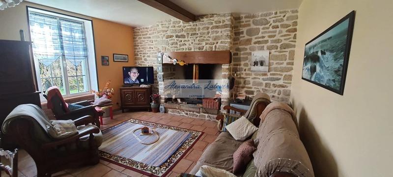 Maison en pierre - 140 m² - 5 pièces
