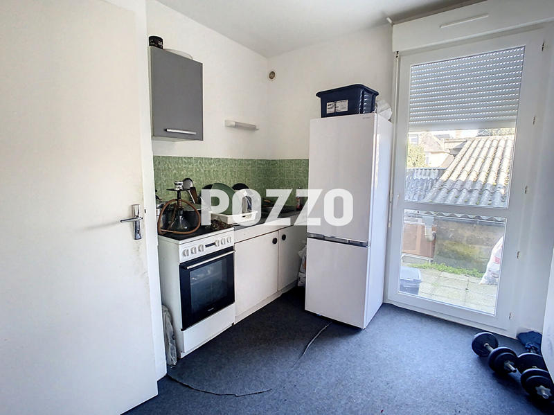 Immeuble - 244 m² - 10 pièces