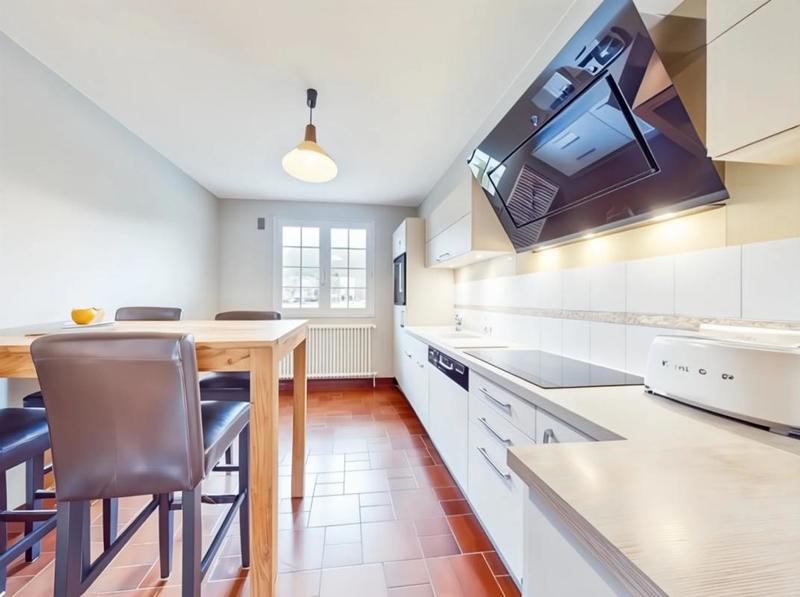 Maison - 180 m² - 7 pièces